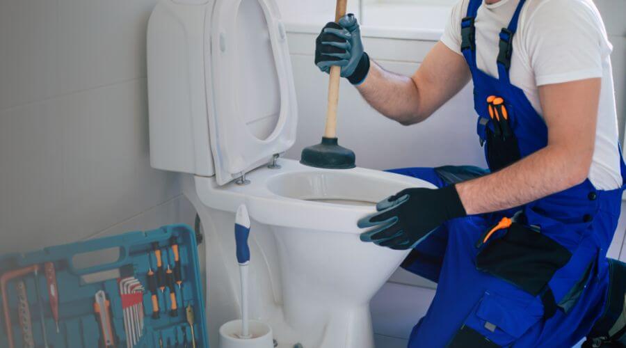 Local annual plumbing maintenance in Windsor, WI